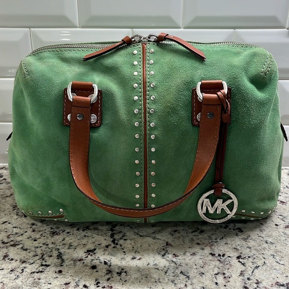 Michael Kors Studded Astor Large Satchel GUC - Picture 1 of 12